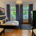 Deutsche - Superior Apartment- 1 Obergeschoss Mit Gem Sauna Und Garten *