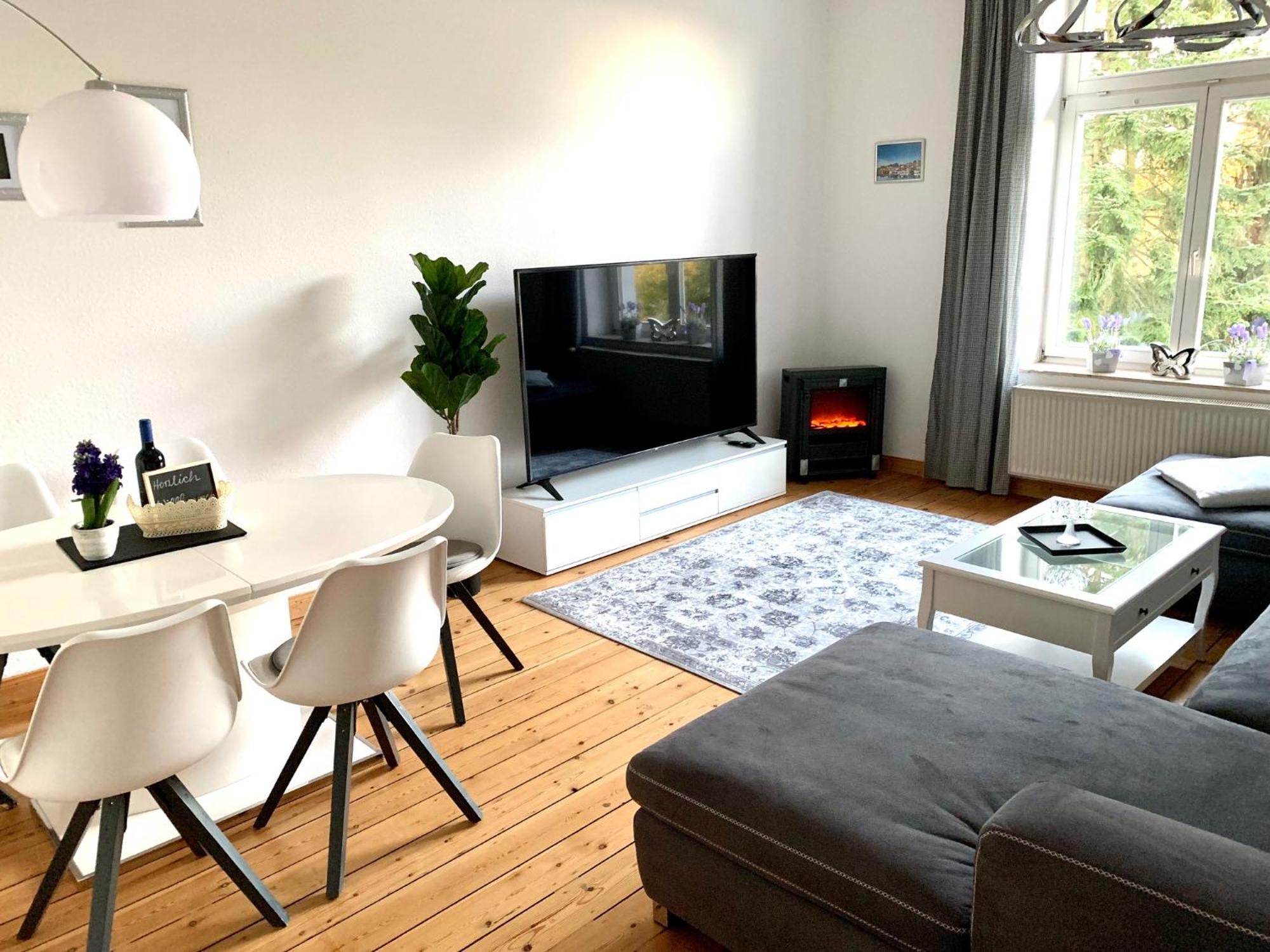 Deutsche - Superior Apartment- 1 Obergeschoss Mit Gem Sauna Und Garten Apartment Rostock