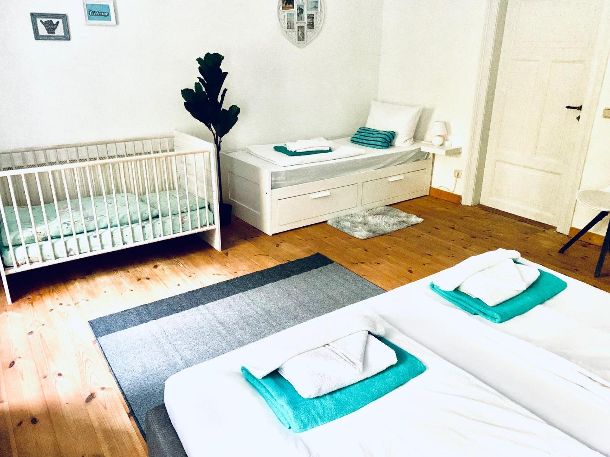 Deutsche - Superior Apartment- 1 Obergeschoss Mit Gem Sauna Und Garten * Rostock