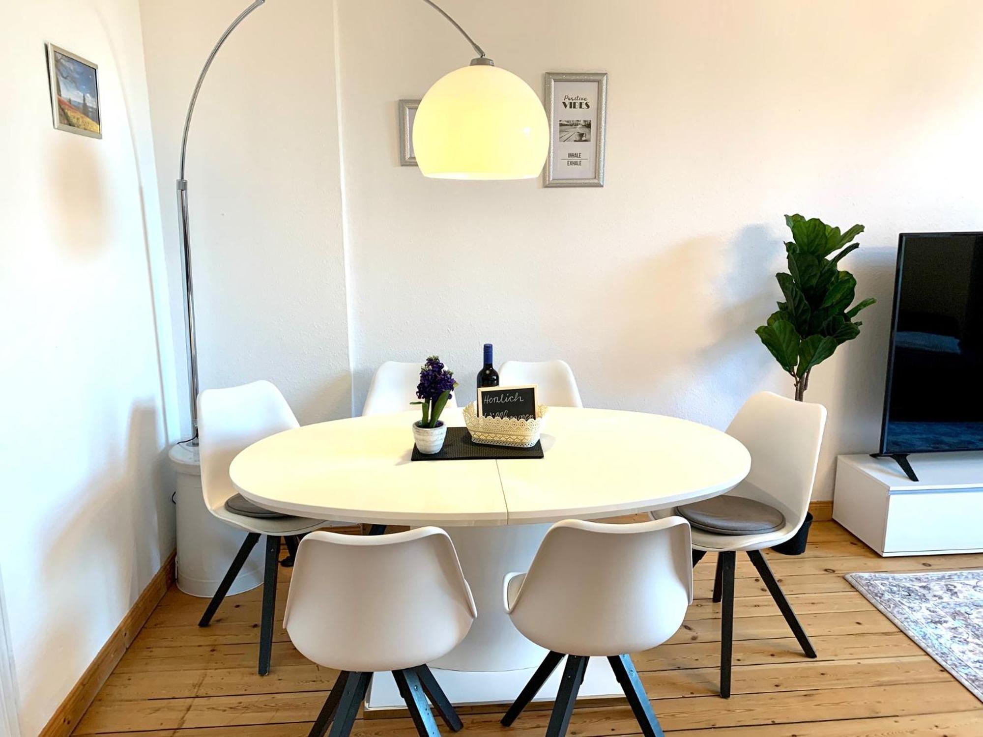 Deutsche - Superior Apartment- 1 Obergeschoss Mit Gem Sauna Und Garten * Rostock